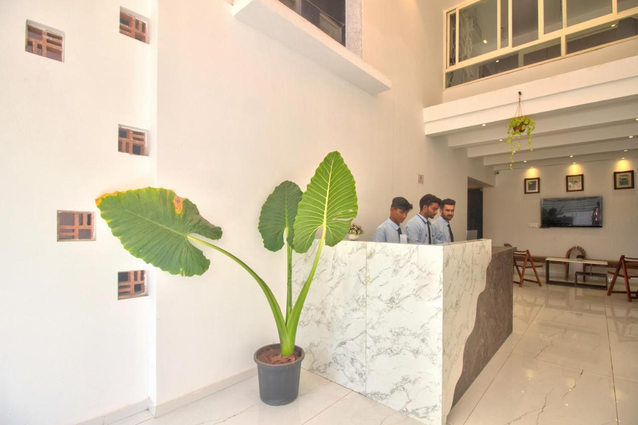 Goa Stay Hotel Calangute Zewnętrze zdjęcie